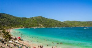 Leia mais sobre o artigo Búzios, Arraial do Cabo ou Cabo Frio: qual destino escolher na Região dos Lagos?