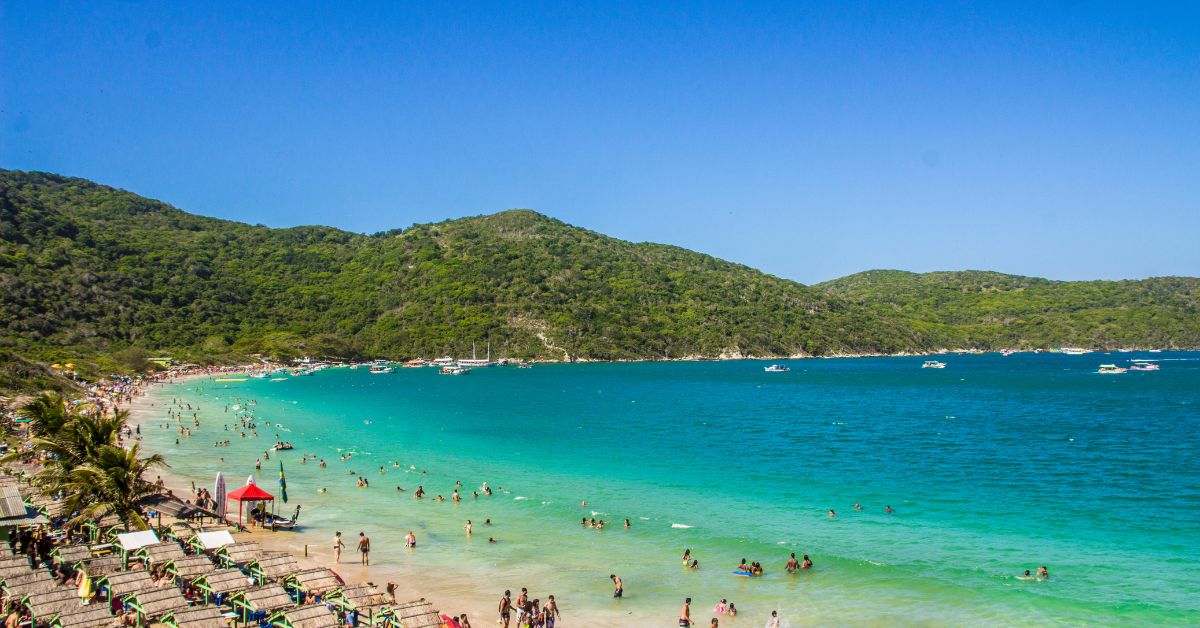 No momento, você está visualizando Búzios, Arraial do Cabo ou Cabo Frio: qual destino escolher na Região dos Lagos?